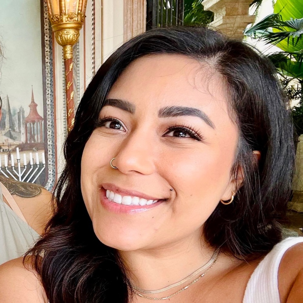 Meet your Posher, Sara